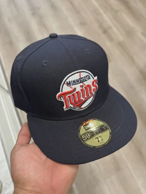 New Era Men's Minnesota Twins Cooperstown Collection • Pre-Owned [0207]
