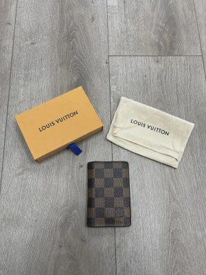 Louis Vuitton Wallet Brown  • Pre-Owned [7437]