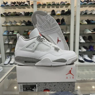 Air Jordan 4 Retro White Oreo (2021) • Pre-Owned [0067]