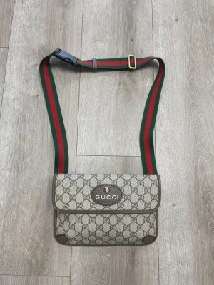 GG Supreme Neo Web Belt Bag Pre-Owned [7930]