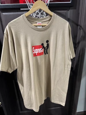 Supreme Stick Tee Khaki / L - Brand New [4455]